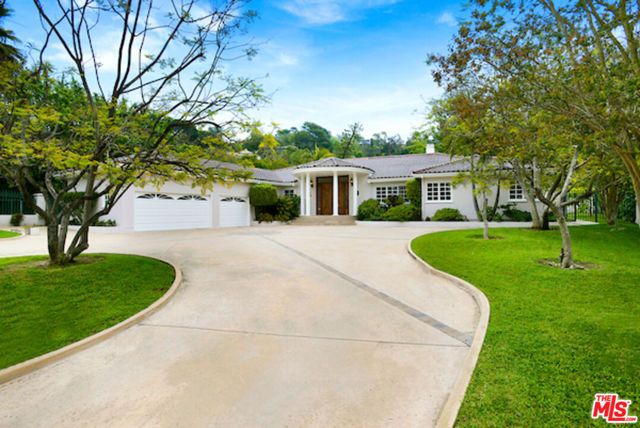 400 EVELYN Place, Beverly Hills, CA 90210