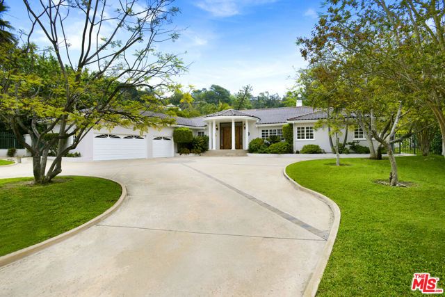 400 EVELYN Place, Beverly Hills, CA 90210