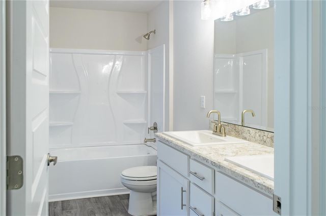 5 RED CLOVER LANE, Palm Coast, FL 32164