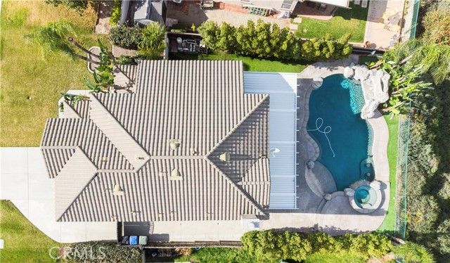 8352 Clover Creek Road, Riverside, CA 92508