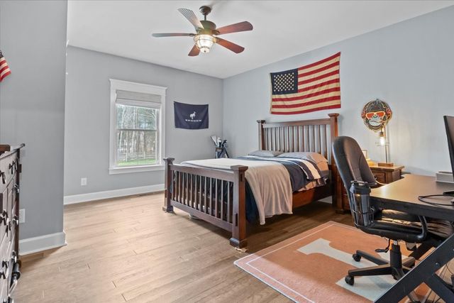 8006 Rose Ridge Pvt LN, Fairview, TN 37062