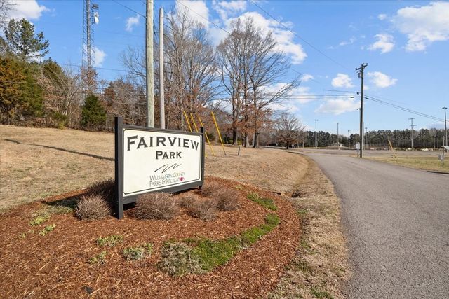8006 Rose Ridge Pvt LN, Fairview, TN 37062