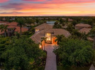 6808 BELMONT COURT, Lakewood Ranch, FL 34202