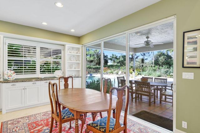 2865 Banyan Boulevard Circle NW, Boca Raton, FL 33431