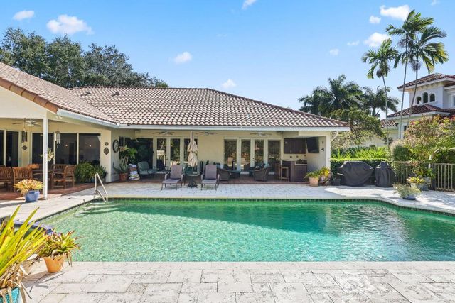 2865 Banyan Boulevard Circle NW, Boca Raton, FL 33431