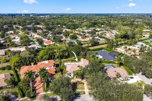2865 Banyan Boulevard Circle NW, Boca Raton, FL 33431