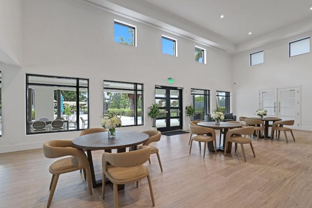 2865 Banyan Boulevard Circle NW, Boca Raton, FL 33431