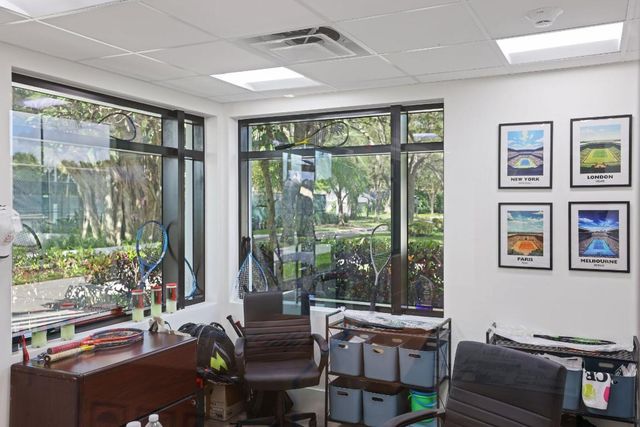 2865 Banyan Boulevard Circle NW, Boca Raton, FL 33431