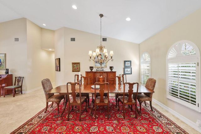 2865 Banyan Boulevard Circle NW, Boca Raton, FL 33431