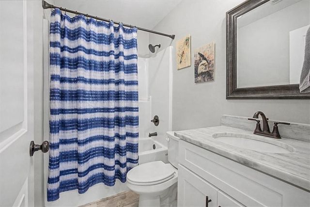 10900 Brighton Drive E, Chunchula, AL 36521