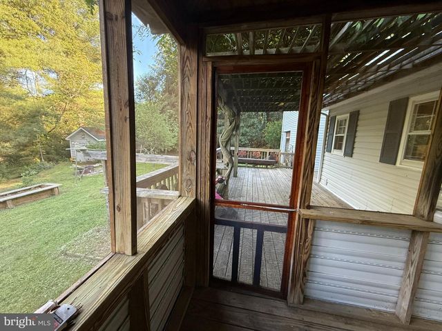 2083 OLD SAWMILL LN, Amissville, VA 20106