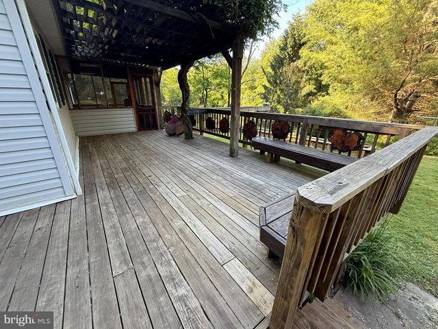 2083 OLD SAWMILL LN, Amissville, VA 20106