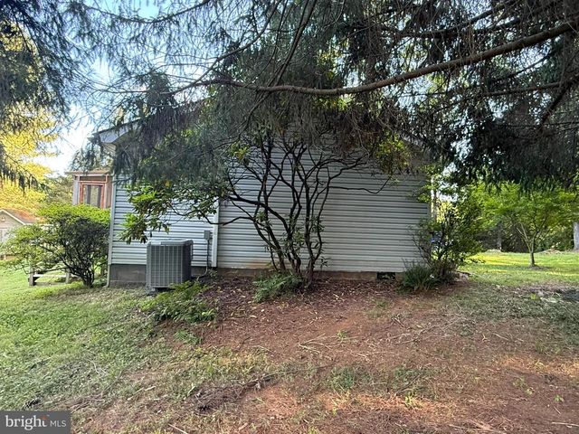 2083 OLD SAWMILL LN, Amissville, VA 20106