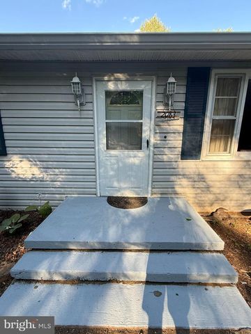 2083 OLD SAWMILL LN, Amissville, VA 20106