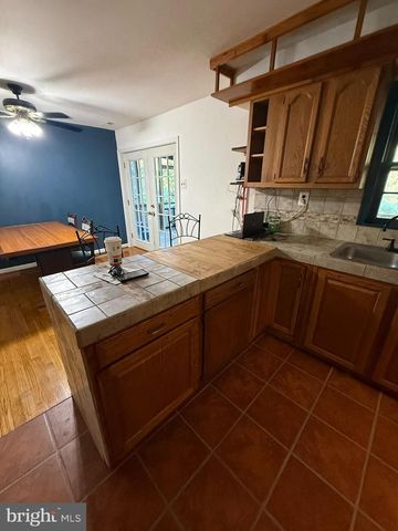 2083 OLD SAWMILL LN, Amissville, VA 20106