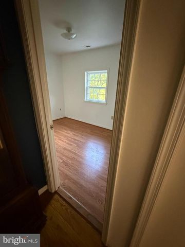 2083 OLD SAWMILL LN, Amissville, VA 20106