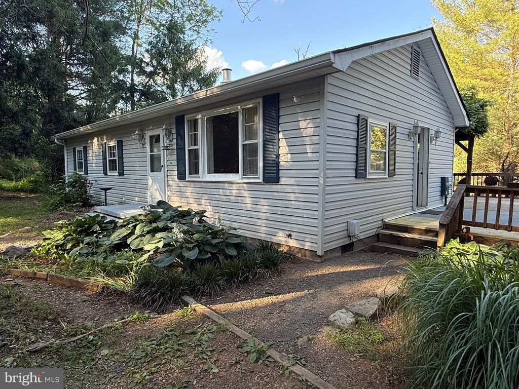 2083 OLD SAWMILL LN, Amissville, VA 20106
