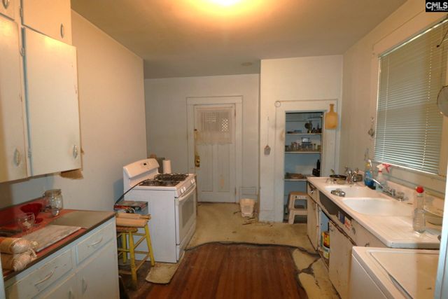 2406 Blossom Street, Columbia, SC 29205