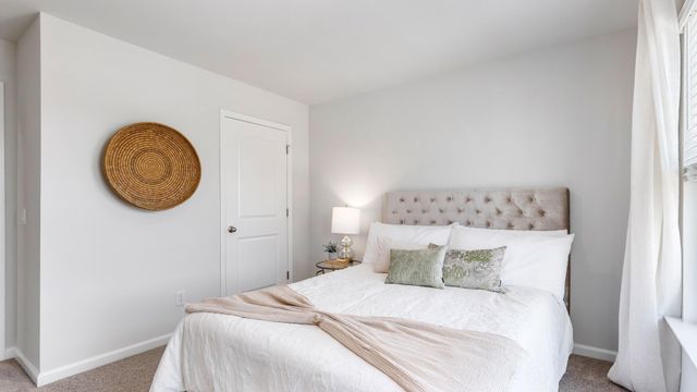 146 Broadstone Drive, Summerville, SC 29486