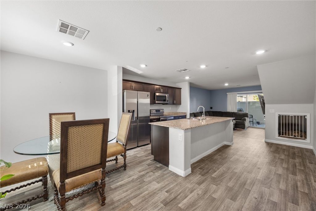 12240 Golden Wreath Road 2, Las Vegas, NV 89183 — photo 3
