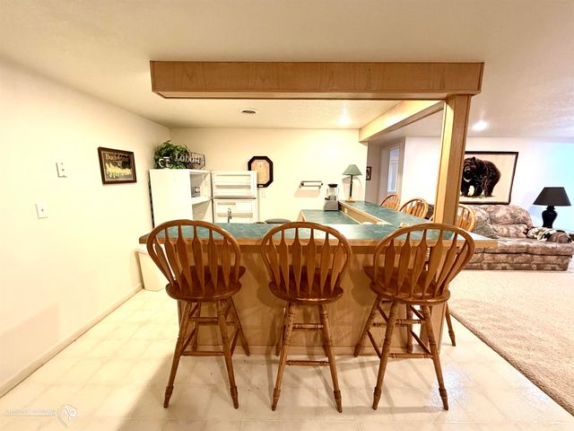 300 Carriage Way, Davison, MI 48423