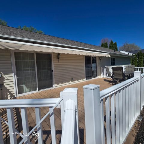 300 Carriage Way, Davison, MI 48423