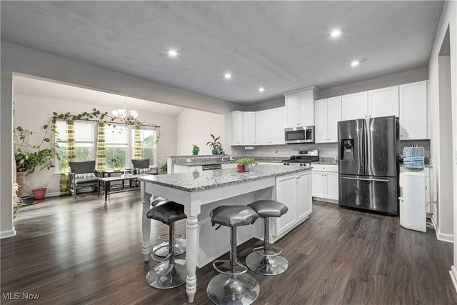 9966 Ethan Drive, Olmsted Twp, OH 44138