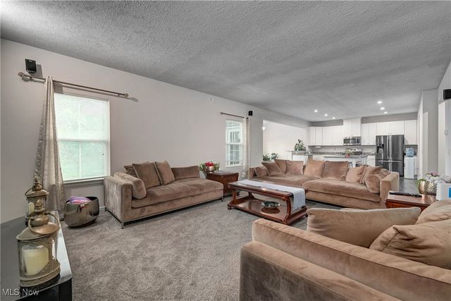 9966 Ethan Drive, Olmsted Twp, OH 44138