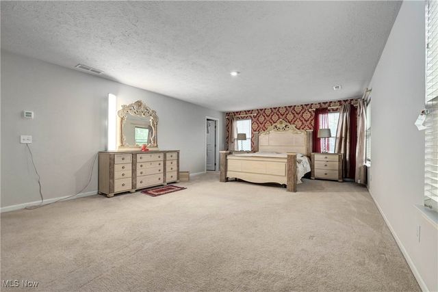 9966 Ethan Drive, Olmsted Twp, OH 44138