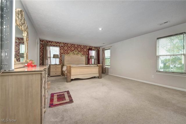 9966 Ethan Drive, Olmsted Twp, OH 44138