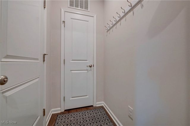 9966 Ethan Drive, Olmsted Twp, OH 44138