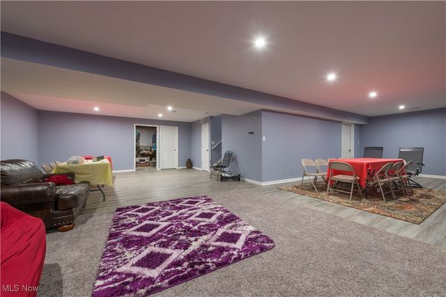 9966 Ethan Drive, Olmsted Twp, OH 44138