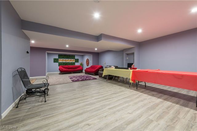 9966 Ethan Drive, Olmsted Twp, OH 44138