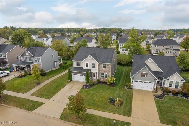 9966 Ethan Drive, Olmsted Twp, OH 44138