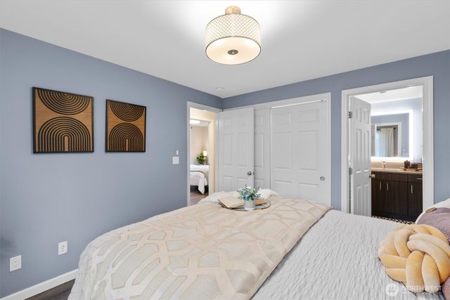 10932 156th Court NE, Redmond, WA 98052