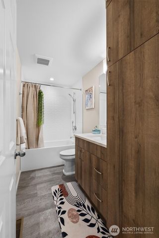 10932 156th Court NE, Redmond, WA 98052