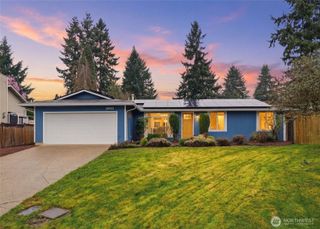 10932 156th Court NE, Redmond, WA 98052