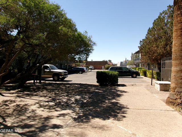 6700 ESCONDIDO Drive F4, El Paso, TX 79912