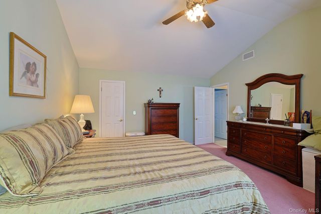 2 Eisenhower Court, Hopewell Junction, NY 12533