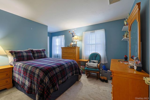 2 Eisenhower Court, Hopewell Junction, NY 12533