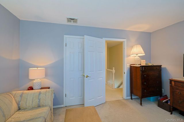 2 Eisenhower Court, Hopewell Junction, NY 12533