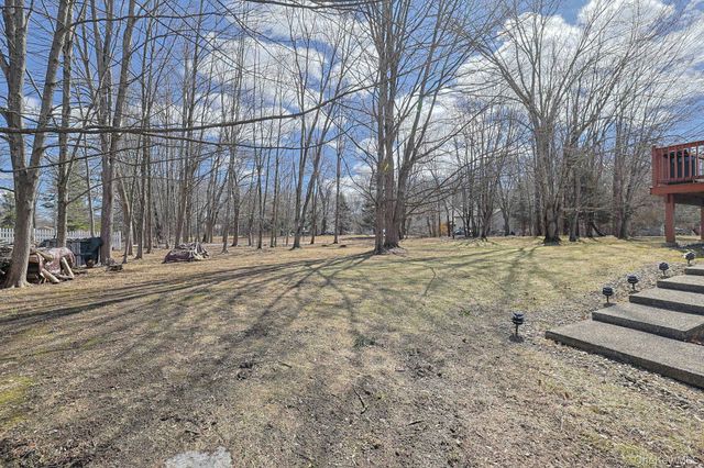 2 Eisenhower Court, Hopewell Junction, NY 12533