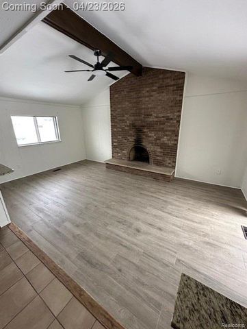 35626 Marina Drive, Sterling Heights, MI 48312