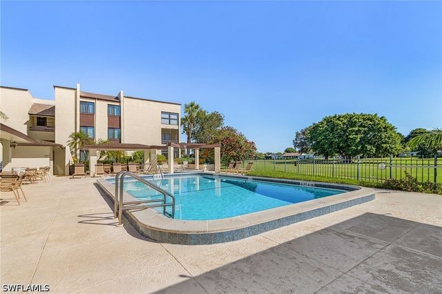 3625 Boca Ciega DR 212, Naples, FL 34112