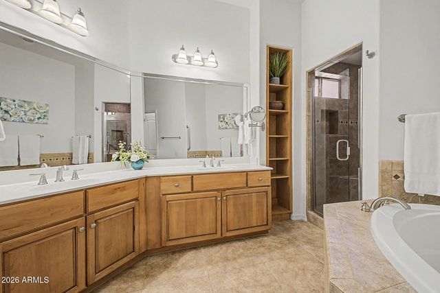 6202 E MCKELLIPS Road Unit 3, Mesa, AZ 85215