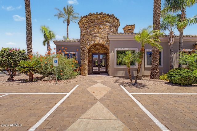 6202 E MCKELLIPS Road Unit 3, Mesa, AZ 85215