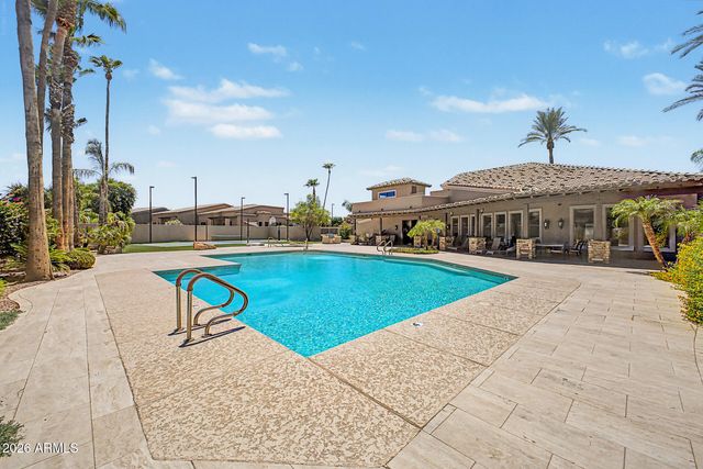 6202 E MCKELLIPS Road Unit 3, Mesa, AZ 85215