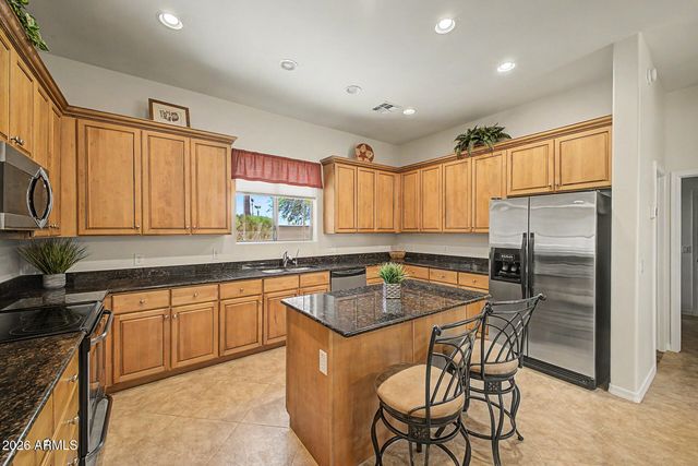 6202 E MCKELLIPS Road Unit 3, Mesa, AZ 85215