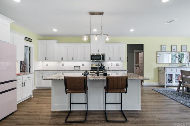 413 Lewallen Road, Benton, AR 72015