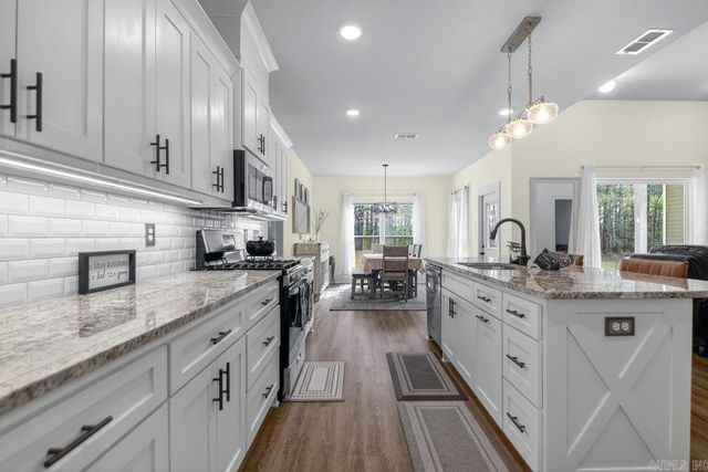 413 Lewallen Road, Benton, AR 72015